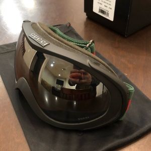 Black Gucci Ski Goggles Web Strap Good Condition